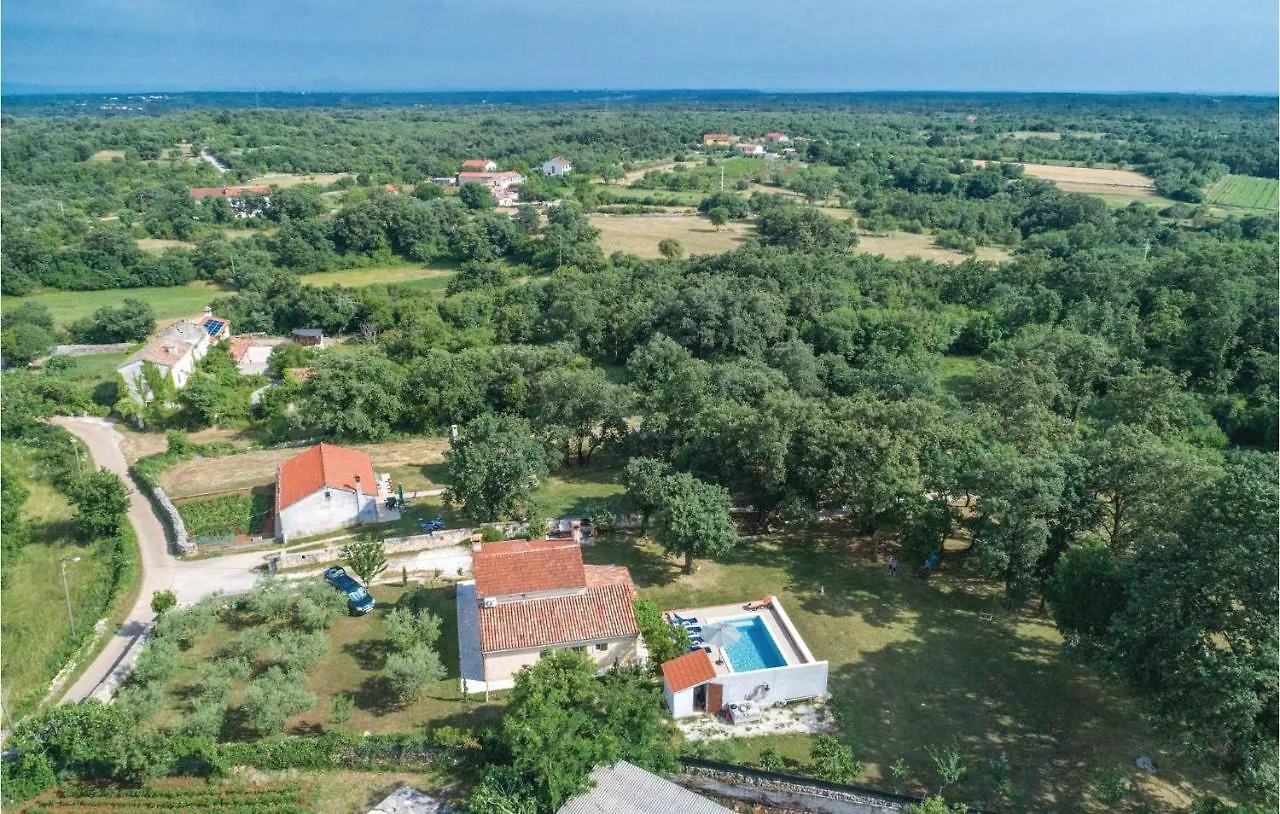 Сasa de vacaciones Stunning Home In Barban With Wifi